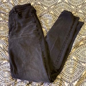 American Eagle mom jeans